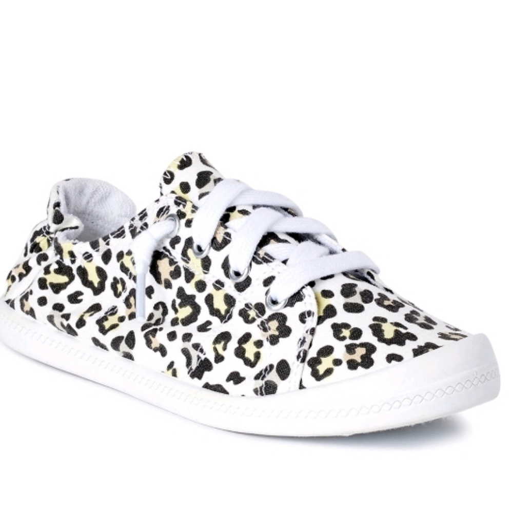 Woman memory foam shoes